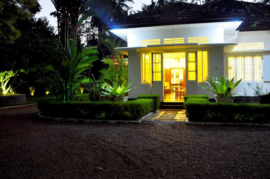 Hotel VHB Bentota Induruwa Exterior foto
