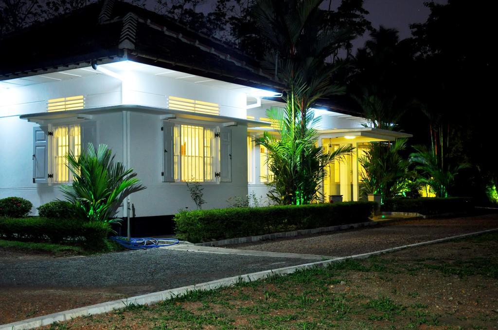 Hotel VHB Bentota Induruwa Exterior foto