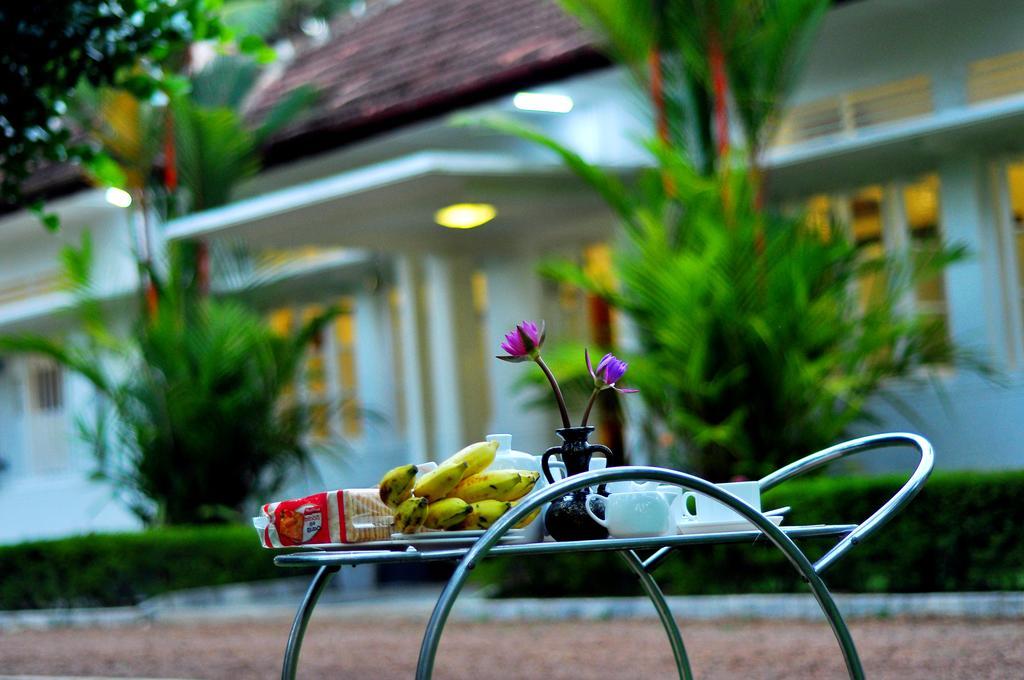 Hotel VHB Bentota Induruwa Exterior foto