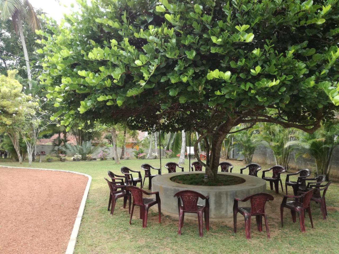 Hotel VHB Bentota Induruwa Exterior foto